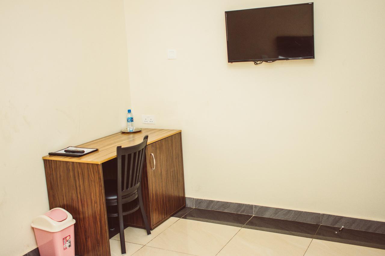 Residency Hotels Enugu Independence Layout Exteriör bild