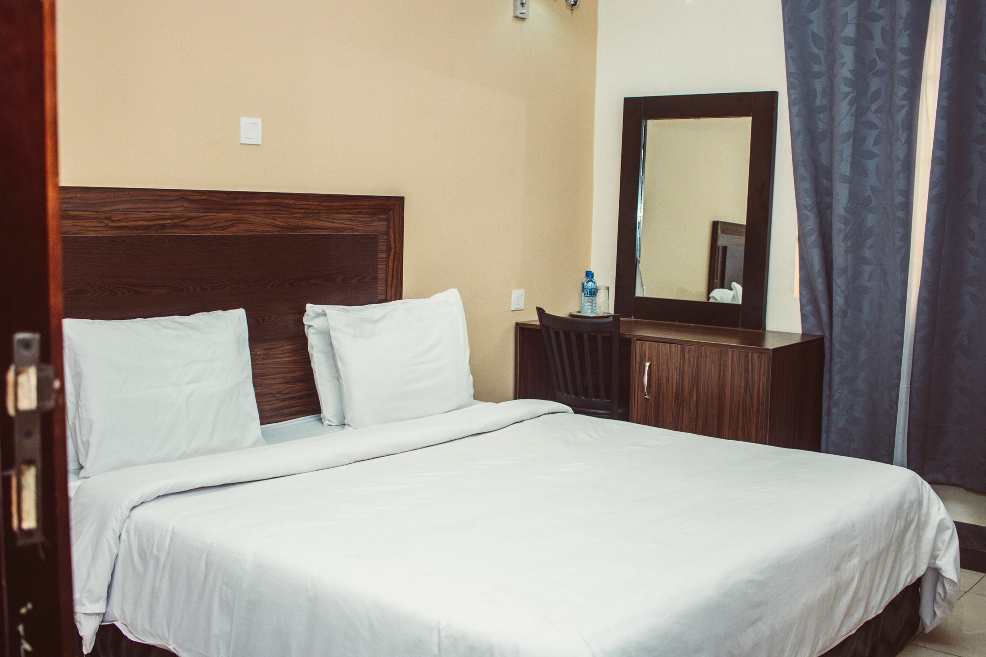 Residency Hotels Enugu Independence Layout Exteriör bild