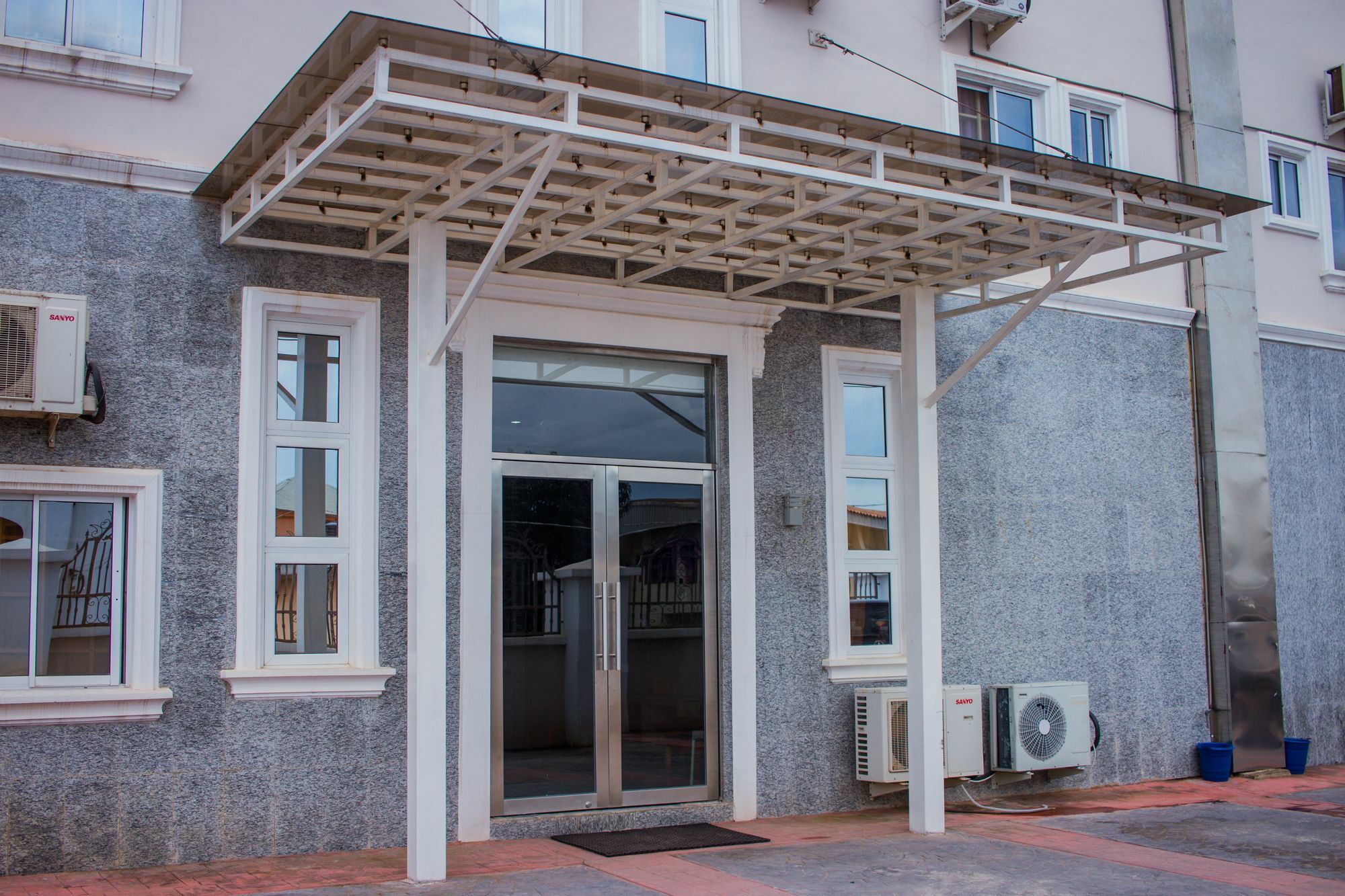 Residency Hotels Enugu Independence Layout Exteriör bild